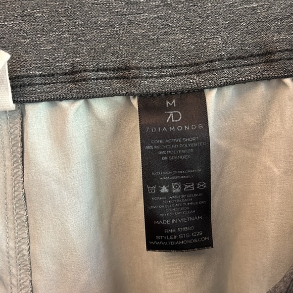 7Diamonds Men’s Core Active Shorts Hybrid 8” Tie-Dye Black and Gray Size Medium - Picture 7 of 7